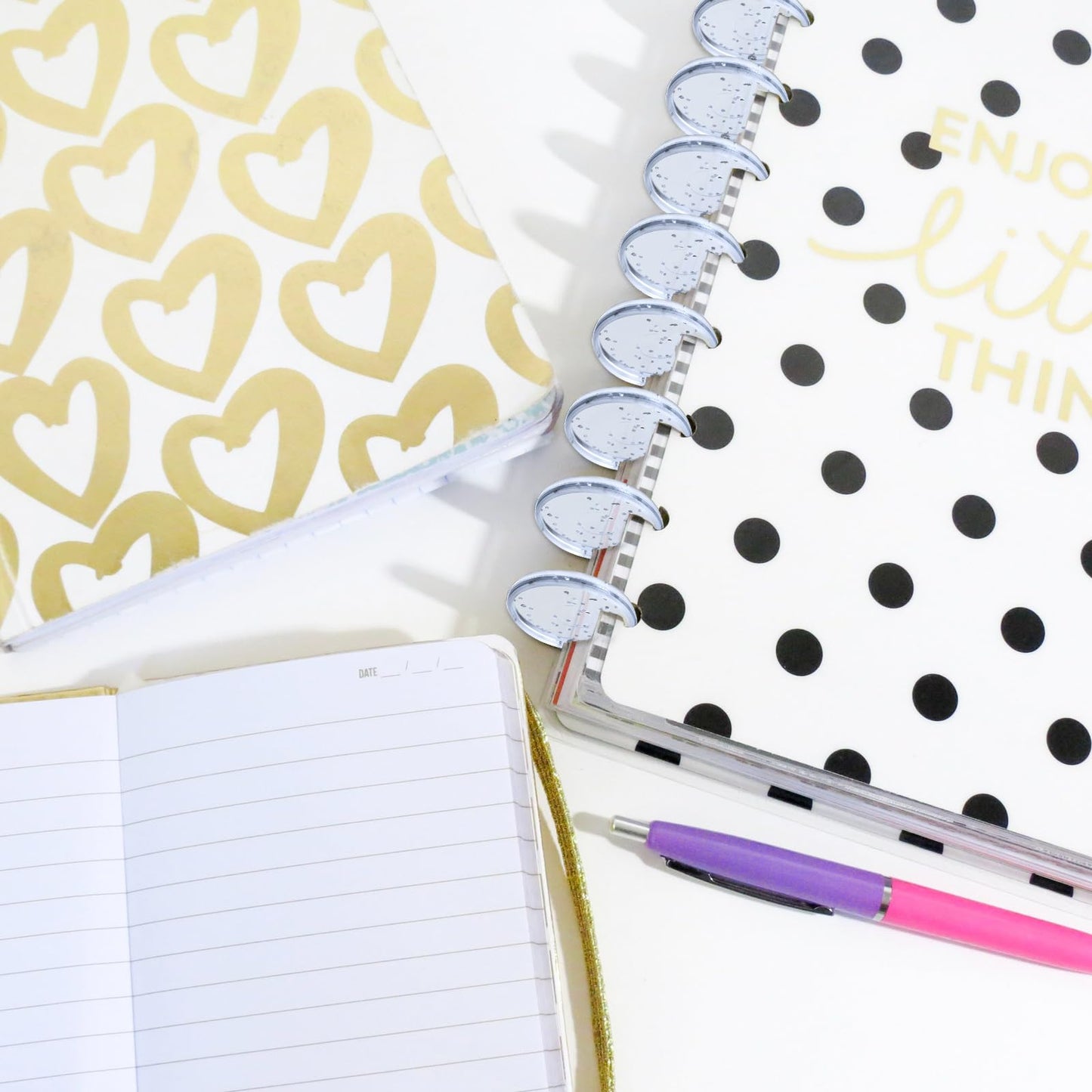 Outus 50 Pieces Expansion Discs Notebooks Planner Discs Book Expansion for DIY Notebooks Planners Clear with Silver Sequins(1.5 Inch)