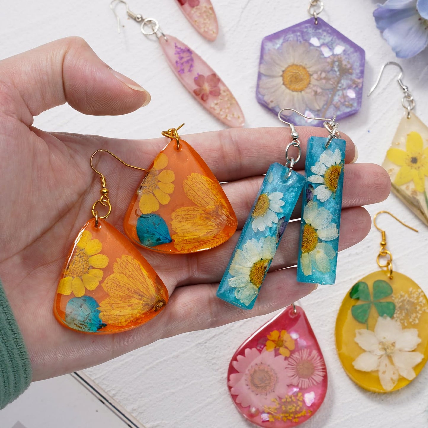 LET'S RESIN Resin Earring Mold, 171 Pcs Resin Jewelry Molds Making Kit with 11 Pack Variety Shape Silicone Molds, Earring Molds for Epoxy Pendant, Earrings, Necklace, Keychains