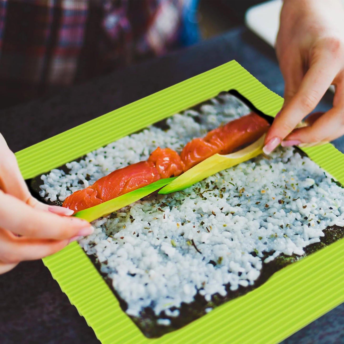 SINJEUN 6 Pack Silicone Sushi Rolling Mat, Silicone Sushi Mat, Homemade DIY Plastic Sushi Mats for Kitchen Cooking, Green