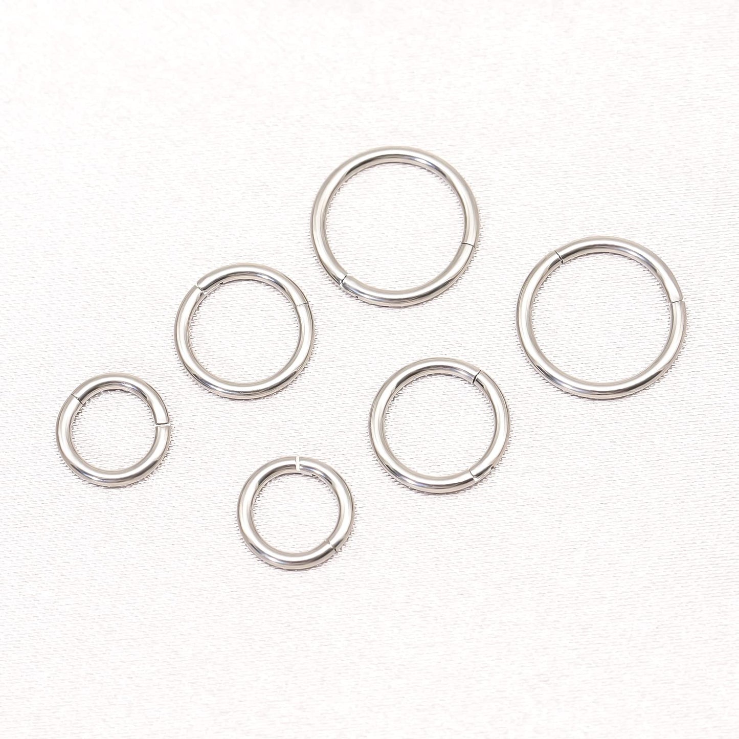 BOGKU 6pcs G23 Titanium Septum Rings 16G Diameter 6mm/8mm/10mm Hinged Nose Ring Hoops for Women Men Cartilage Hoop Earrings Body Piercing Rings Silver Lip Rings
