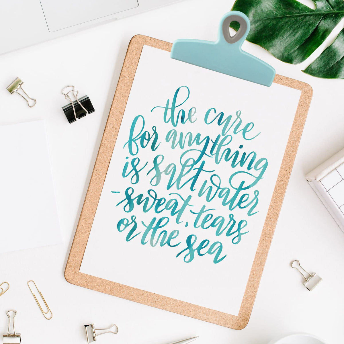 Bag Clips Heavy Duty Chip Clip and Refrigerator Magnet Clips for Food Storage with Air Tight Seal Grip (4 Count)