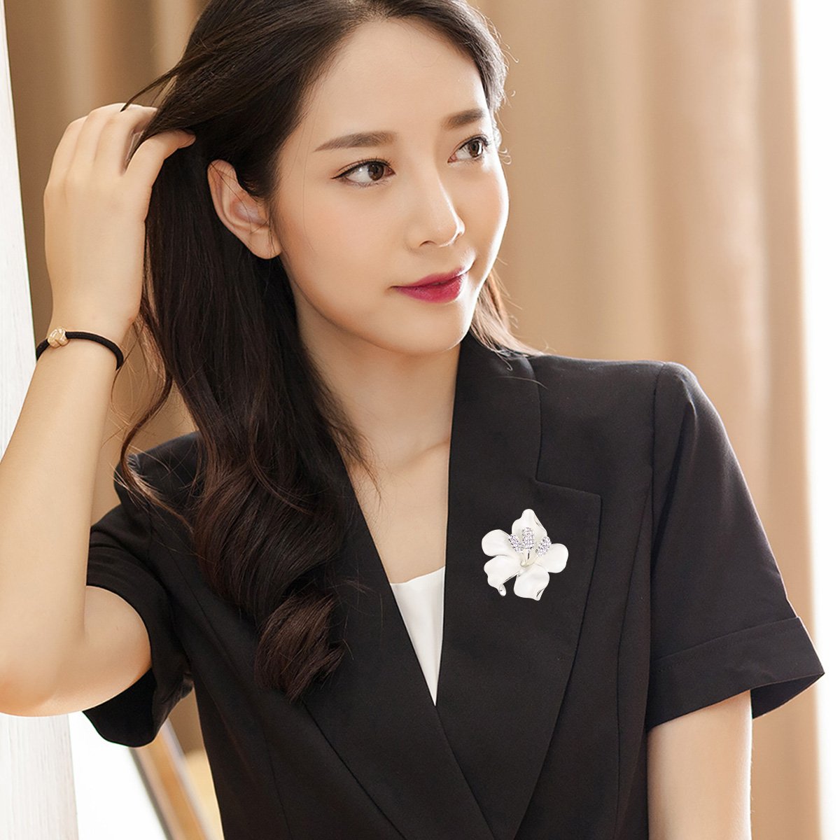 Merdia White Floral Brooch Pin for Women, Classy Flower Brooch with Created Crystal, 29.8g