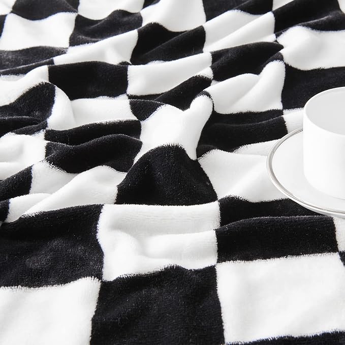 SOCHOW Checkered Flannel Throw Blanket, Soft Cozy Checkerboard Grid Pattern Fleece Blanket for Couch Bed Sofa, Black 60 x 80 Inches