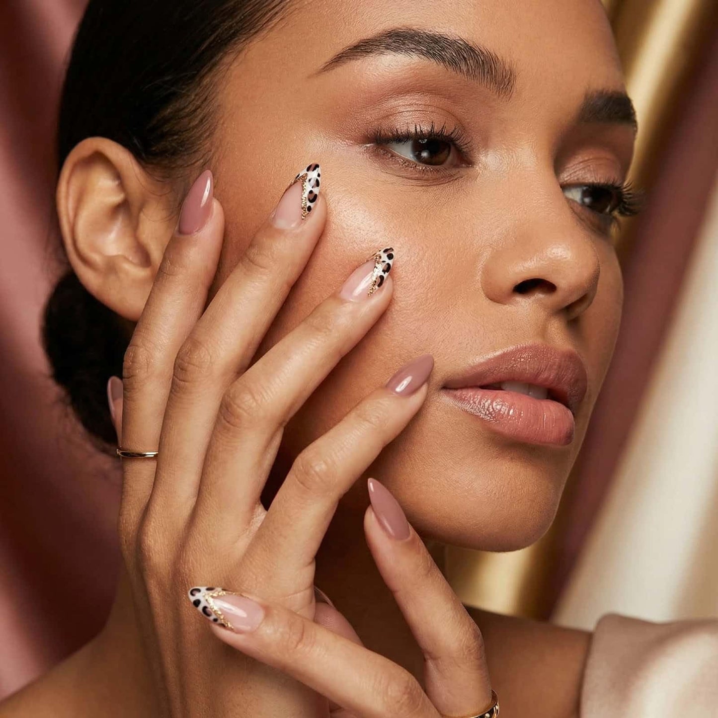 Valentine Short Almond Press on Nails French Tip Fake Nails Brown Leopard Print with Gold Glitter Design Full Cover Acrylic Nails Removable Artificial Stick on Nails for Women 24 Pcs
