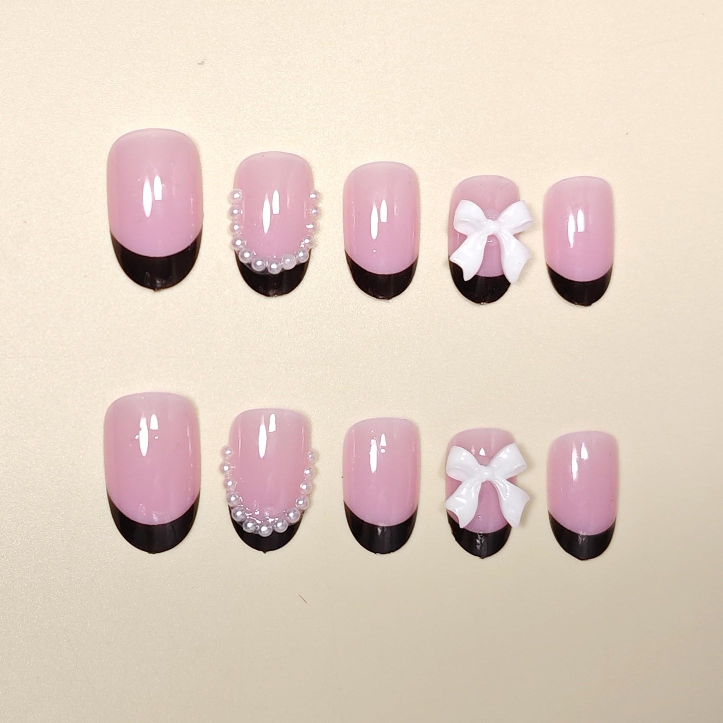 Black French Tip Press on Nails Short - Almond Fake Nails with Peal Tip Designs White Bow Artificial False Nails French Tip Glue on Nails Glossy Full Cover Stick on Nails for Women 24Pcs