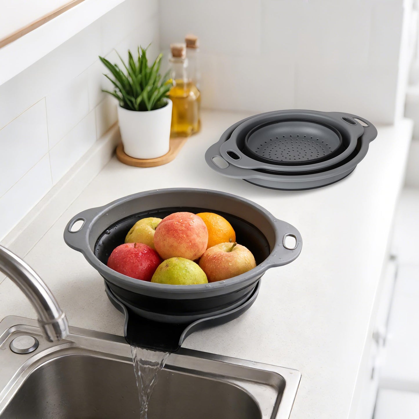 Collapsible Colander Set of 3 with Kitchen Counter Self-draining Base, Round Silicone Food Foldable Strainer for Cooking Pasta, Vegetables and Fruit (3QT, 4QT and 5QT), Black