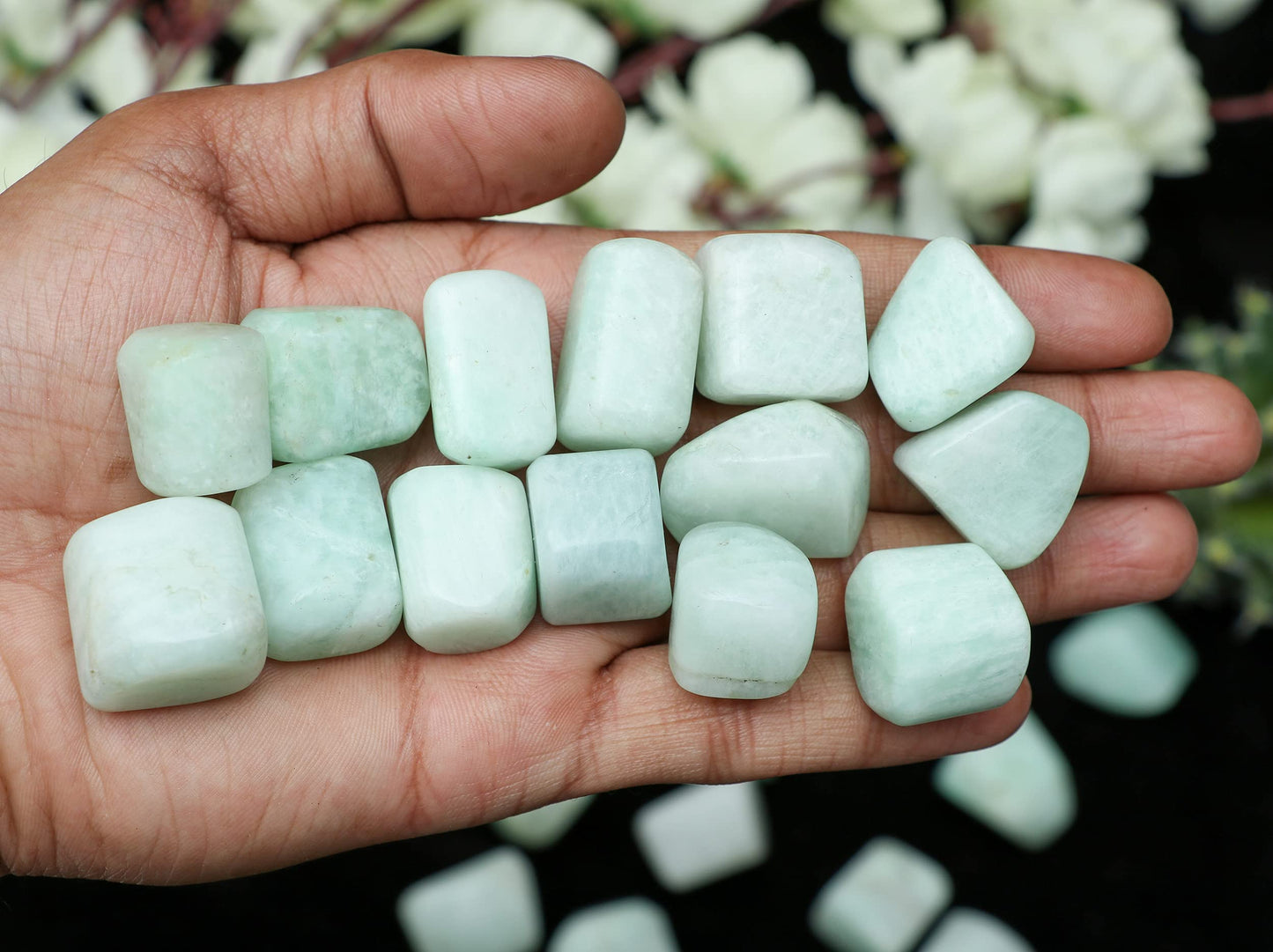 Crocon 1LB Amazonite Tumbled Stones and Crystals bulk 2000+ Carats Natural Crystal Kit for Reiki Healing Crystal Polished, Tumble Stones, Chakra Balancing, Reiki Gift, Home Decor Size : 20-25 mm
