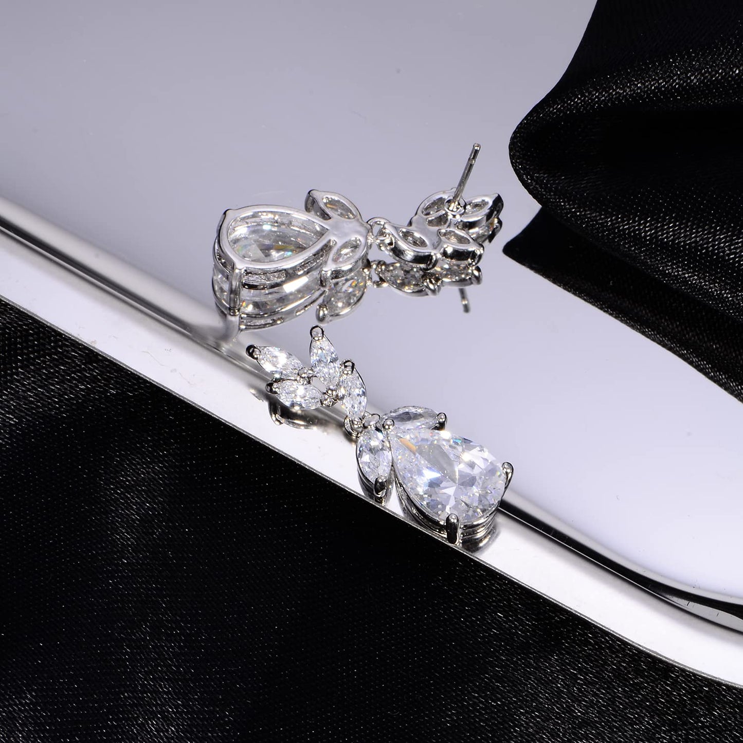 CZ Bridal Earrings for Wedding Silver Teardrop CZ Cluster Floral Leaf Crystal Rhinestone Dangle Drop Earring for Bride Bridesmaids Party Prom Women