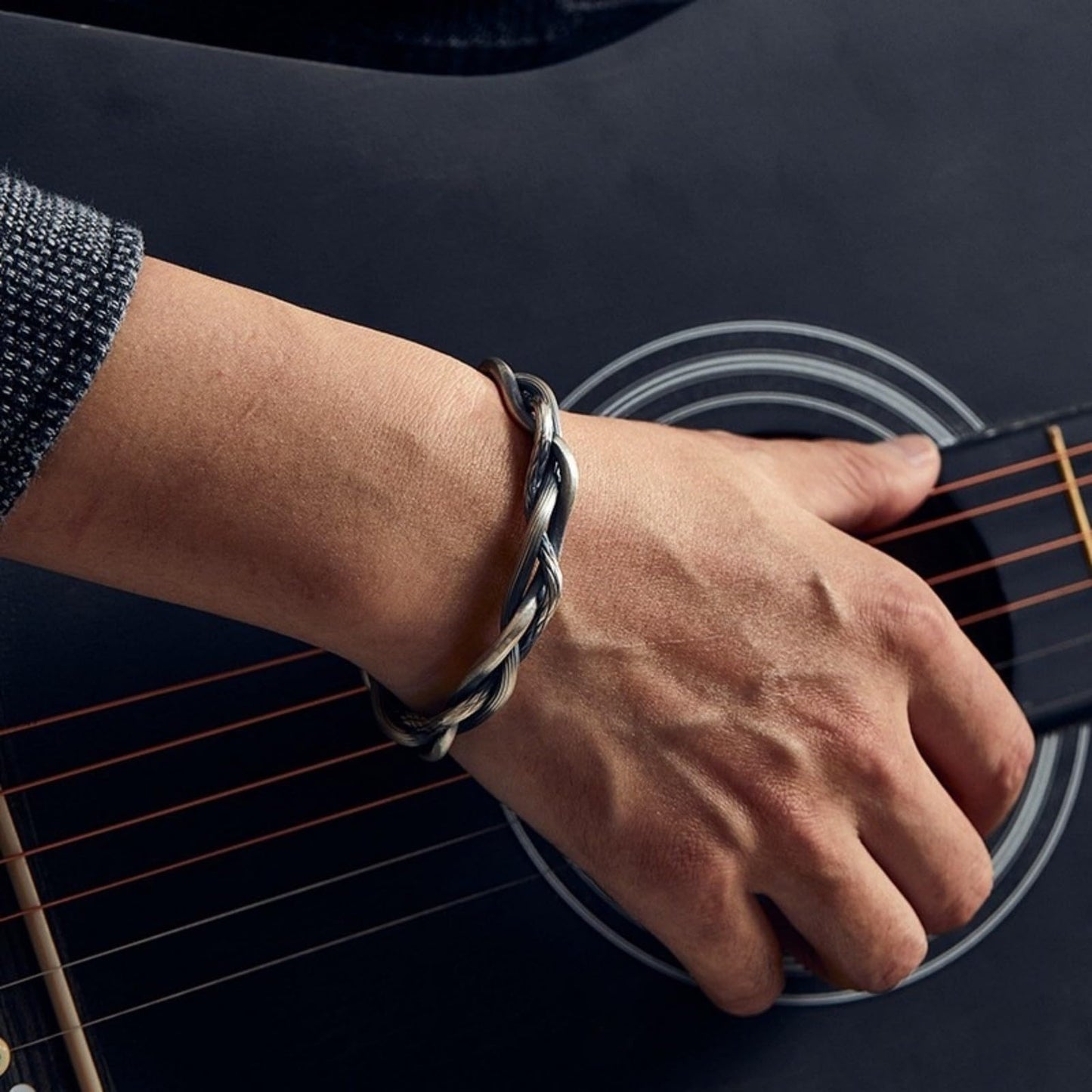 Baoaichi Handmade Vintage Silver Bangle Bracelets for Men Women Twist Snake Vine Cuff Bangles Cool Punk Stainless Steel Bracelets Bangles Adjustable Braided Cuff Bracelets Gift for Dad