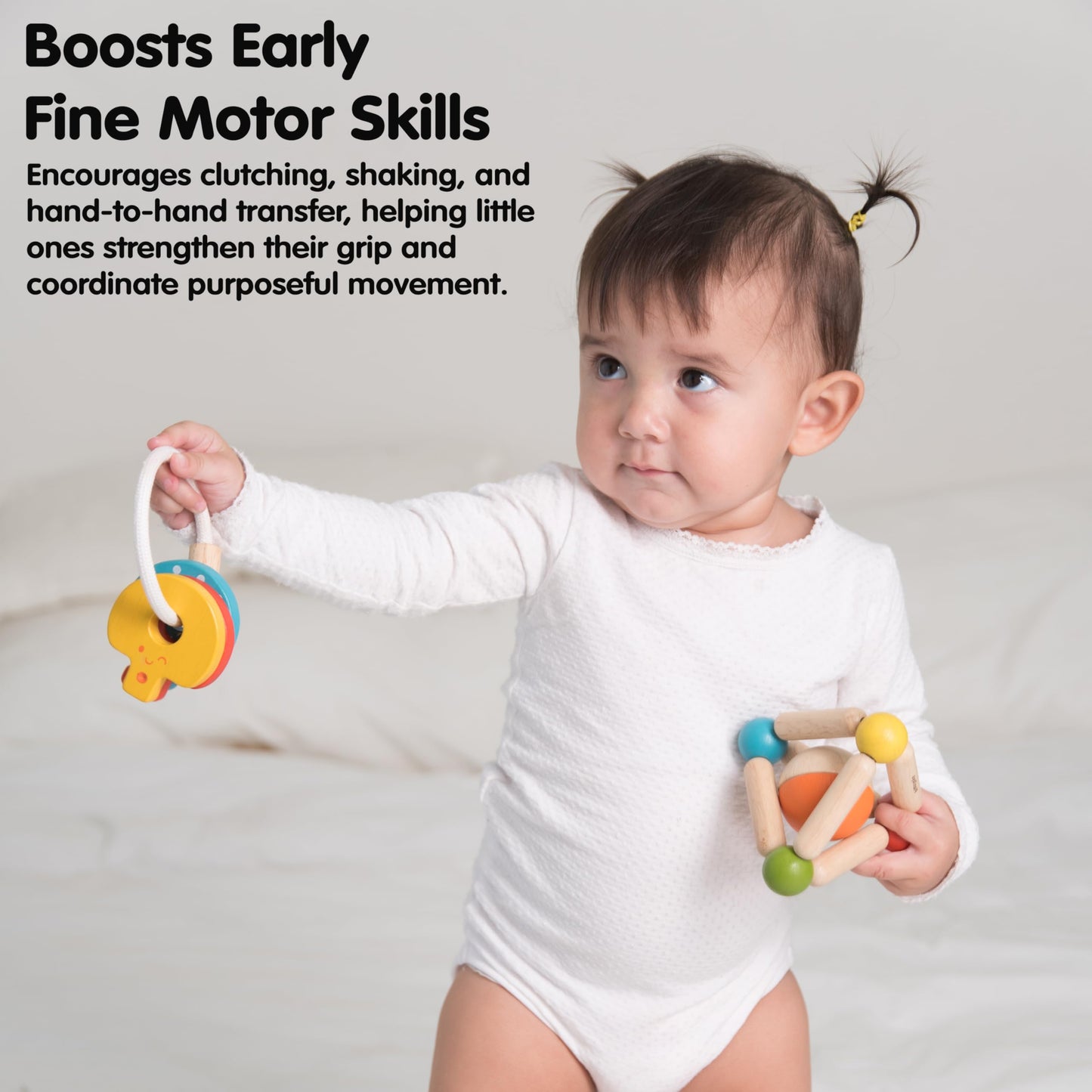 PlanToys® Wooden Clutching Triangle Baby Toy | Montessori Sensory Grasping and Fine Motor Skill Development Activity | Eco Friendly Rattle Toy for Early Exploration