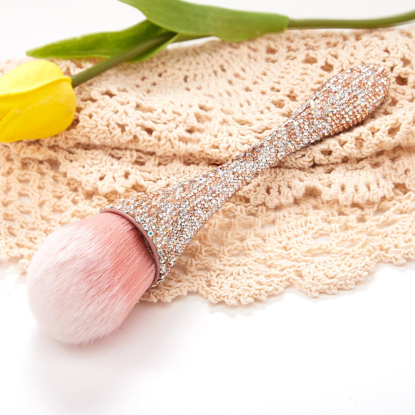 JERCLITY 1 Piece Shiny Rhinestones Powder Makeup Brushes Blush Brush Super Large Face Makeup Brushes Kabuki Brushes for Powder Cosmetic Nail Dust Brush Makeup Tool(Gold Diamond)