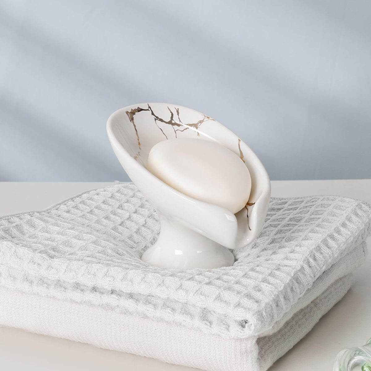 Soap Dish Soap Holder Self Draining Leaf Shape Soap Dishes