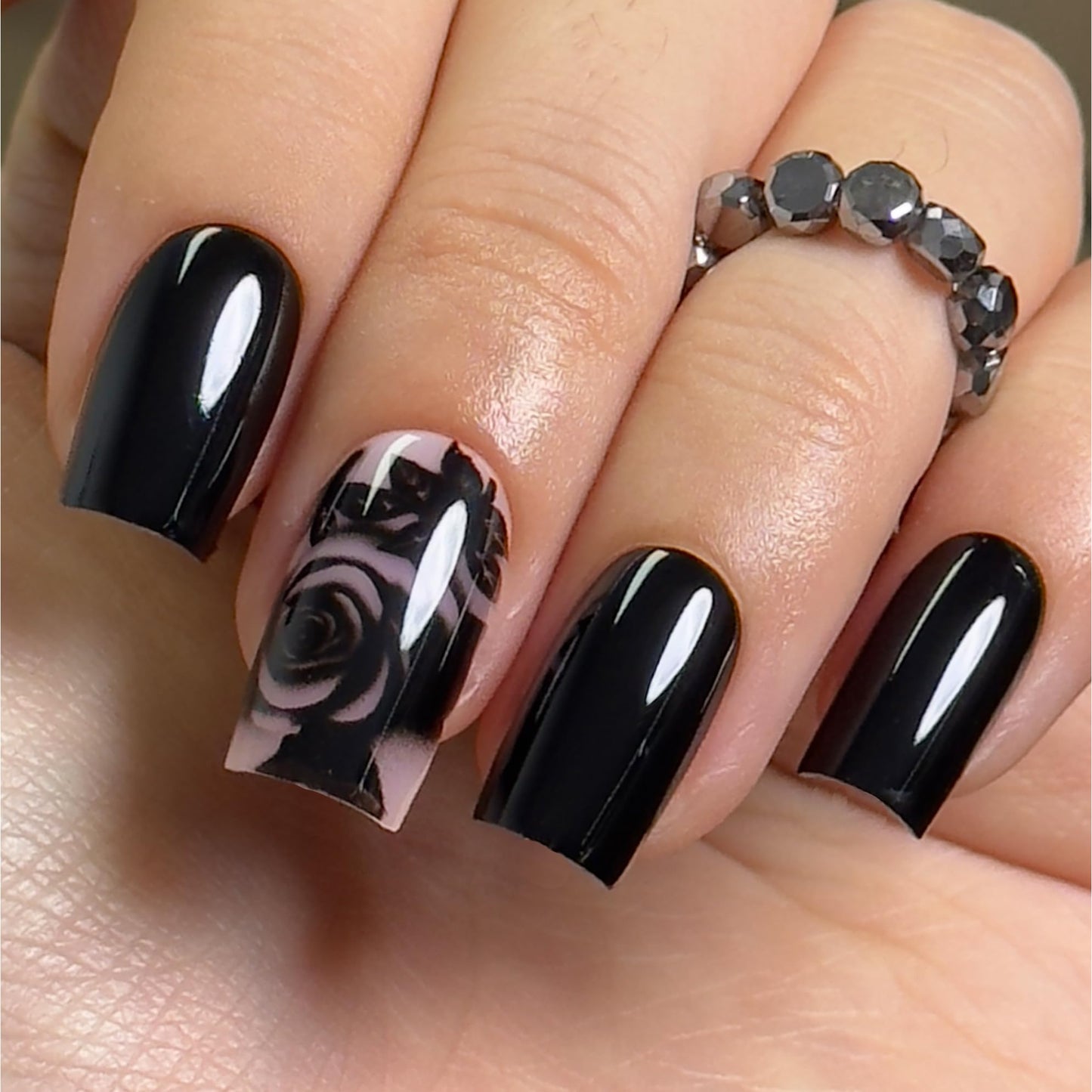 CurvLife Press On Nails Stick On Short Design Acrylic Stick On Nails Tips Glue On False Nails Kit For Women (black rose, Medium)