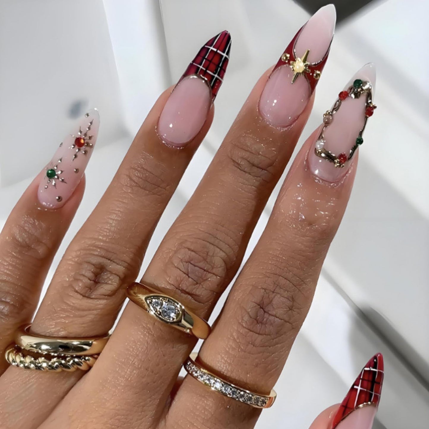 IMRAIN Press on Nails Medium Almond Fake Nails Red Acrylic False Nails with Rhinestones Design Full Cover Handmade Artificial Xmas Glue on Nails
