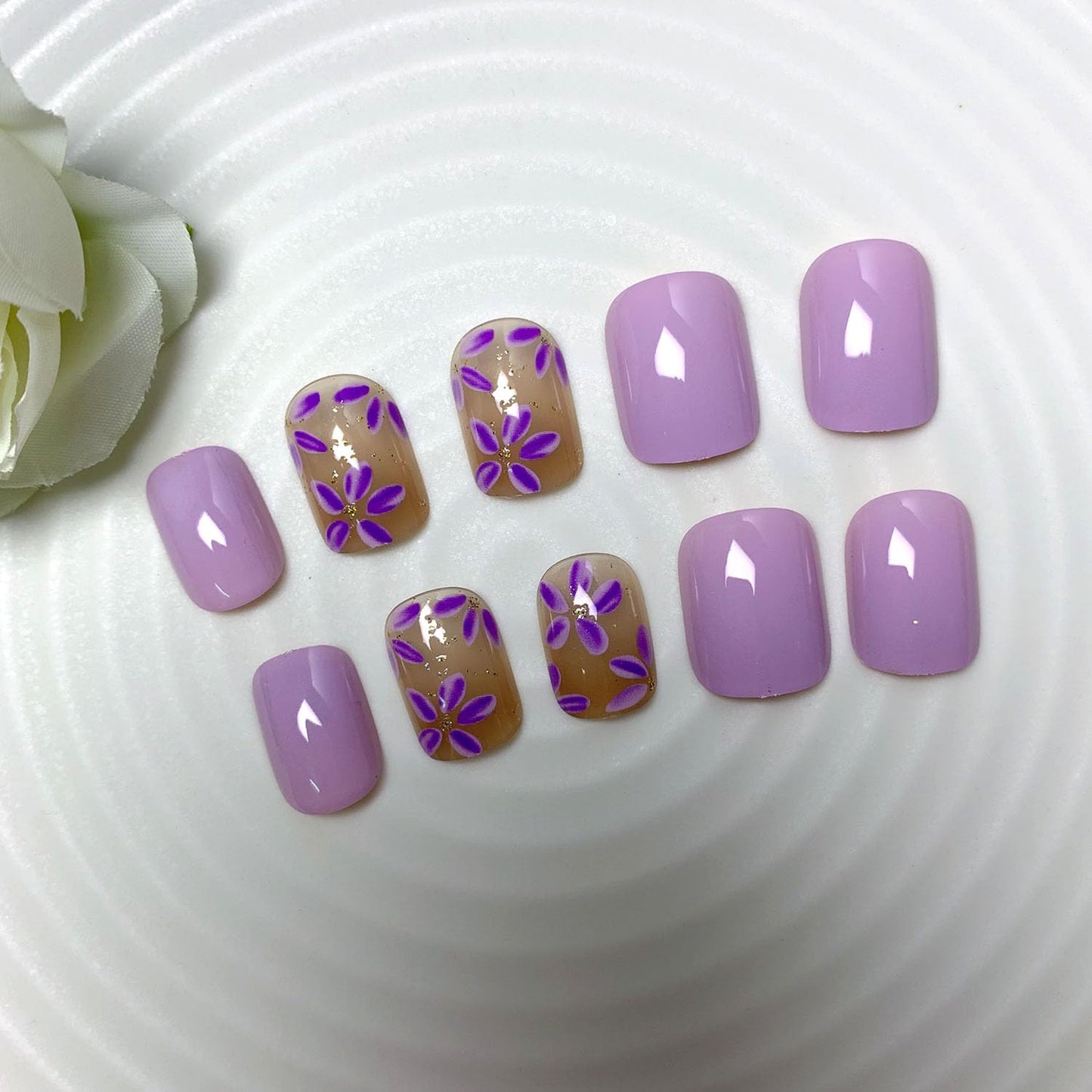 Light Purple Press on Nails Short Fake Nails with Flowers Designs Square Acrylic Nails Cute Full Cover Nails Press ons Gold Glitter & Reusable Stick on Nails for Women 24 Pcs