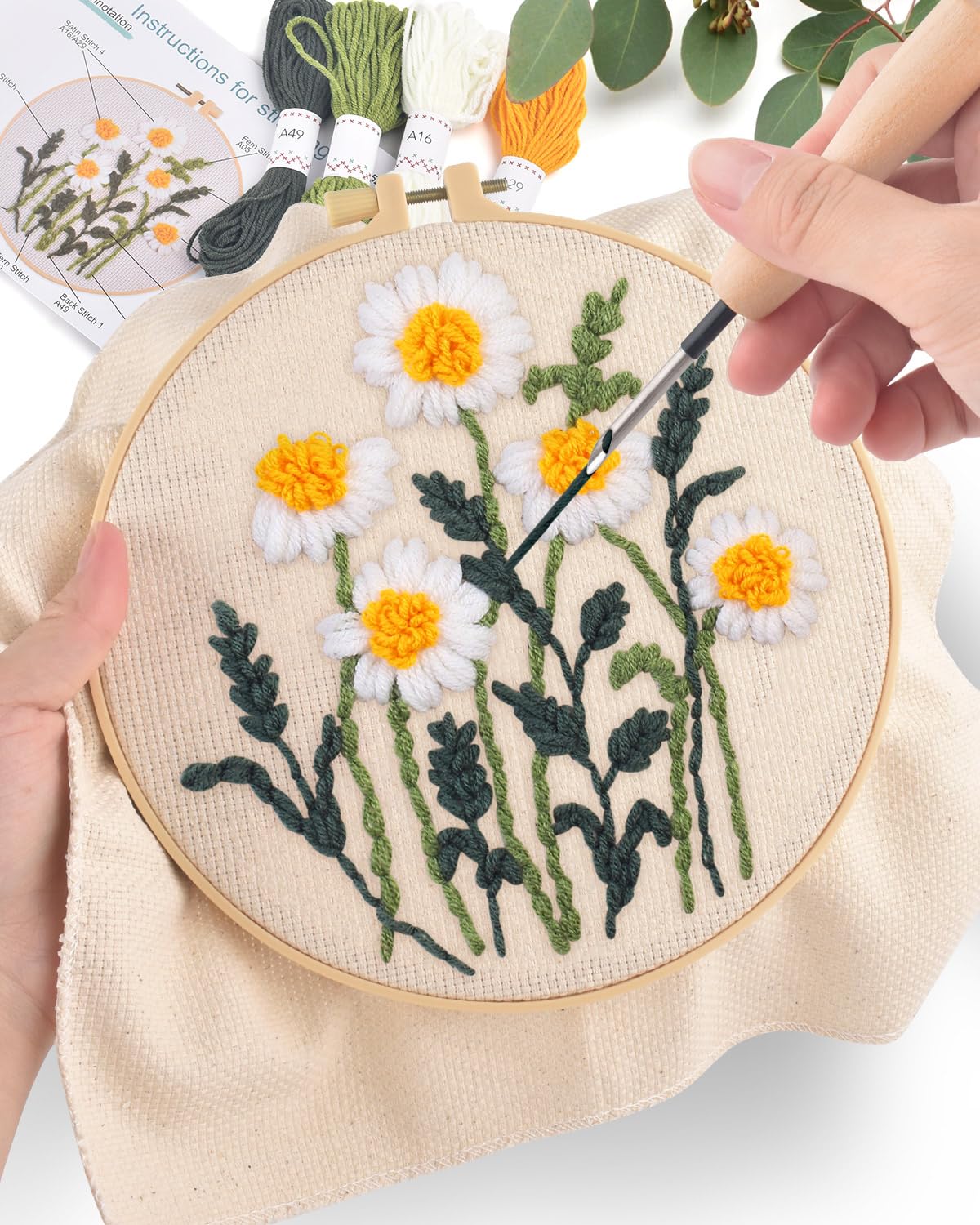 ERKOON Punch Needle Kit Adults Beginners, 2 Pcs DIY Easy Flower Embroidery Set for Starter Art Craft, Needling Punching Project with Patterns, Tools, Yarns, Hoop, Instruction (Daisies)