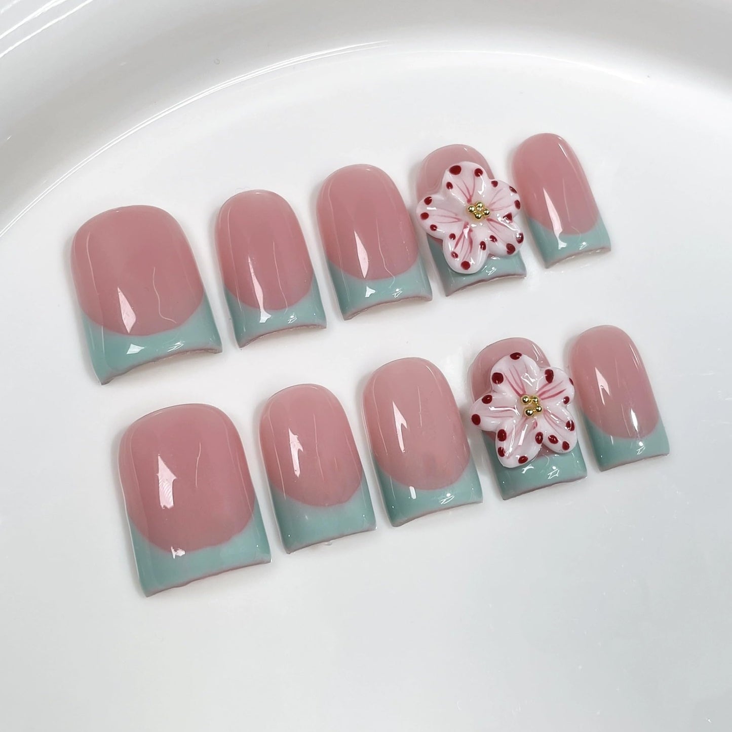 3D Flower Press on Nails Short Square Fake Nails Thick and Multi-Layer Gel Handmade Press On Nails Green French Tip False Nails with Designs Luxury Stick on Nail for Women Manicure (Size M)