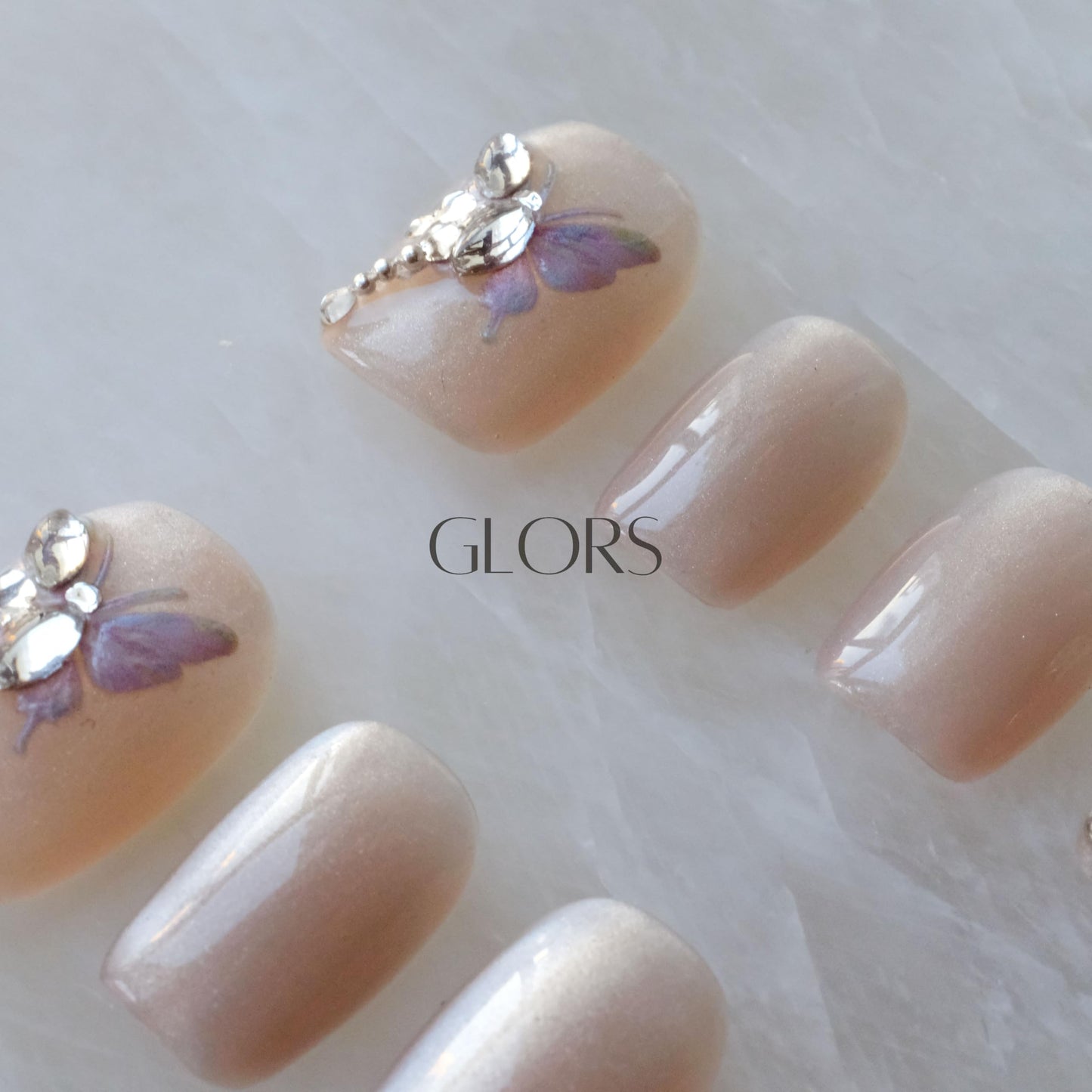 [GLORS] Purely Handmade Short Press On Nails | SCSbutterfly - Artistic Fake False Nail Tips with Butterfly | Salon Quality Cat-eye Nail Art in Short Square 10 pieces(XS, SS)