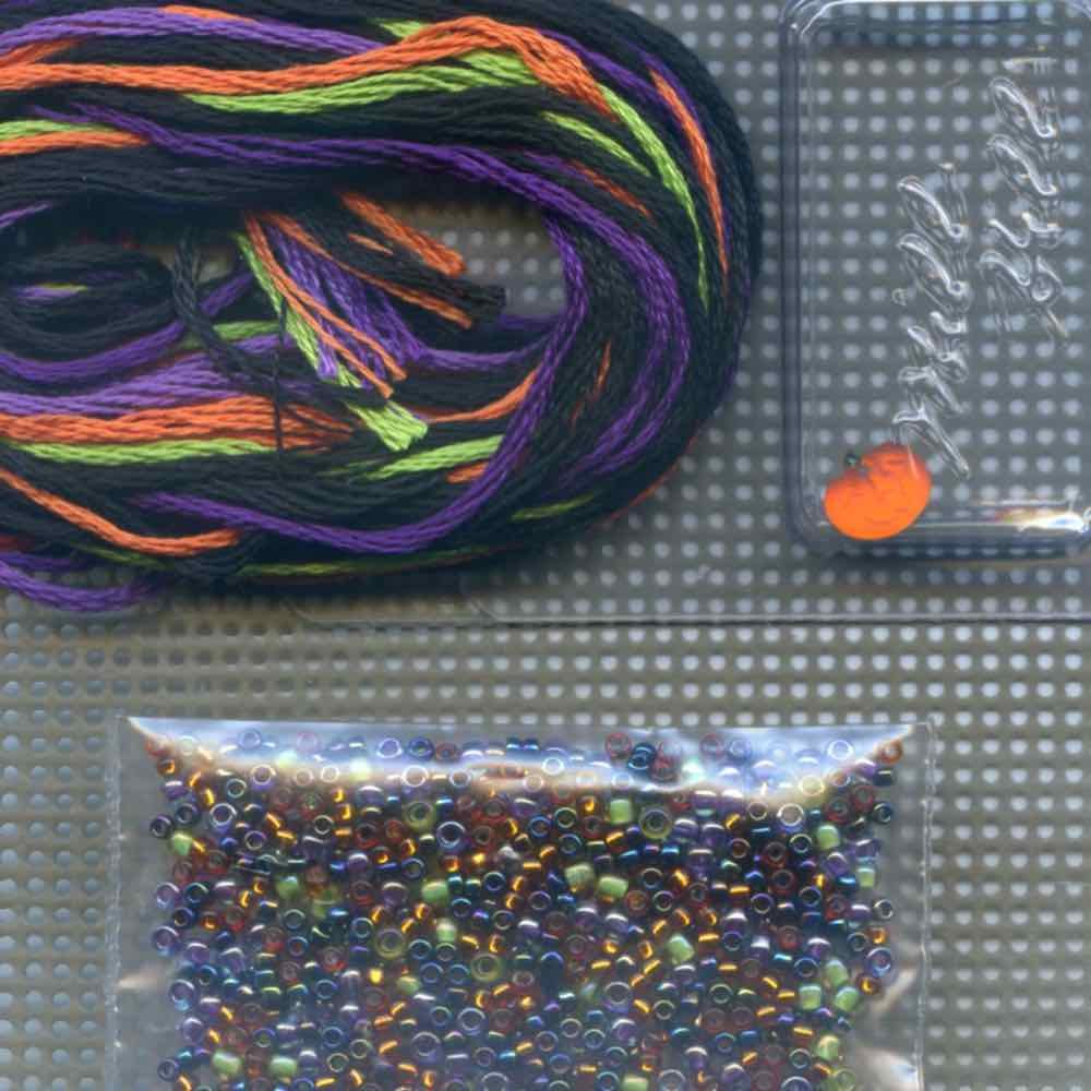 Wendy's Cat Beaded Halloween Counted Cross Stitch Kit Mill Hill 2015 Autumn Harvest MH185206