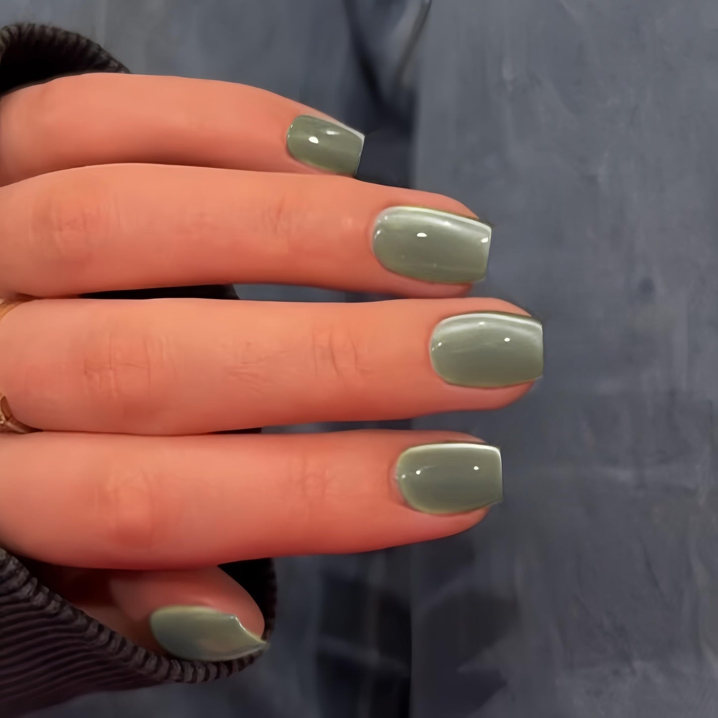 KQueenest Cat Eye Press on Nails Short, 30 Pcs Acrylic Press on Nails Square, Glass Pastel Matcha Green Fake Nails Press on Short, Sparkly Chrome Design, Reusable Soft Gel Glue on Nails for Women Gift