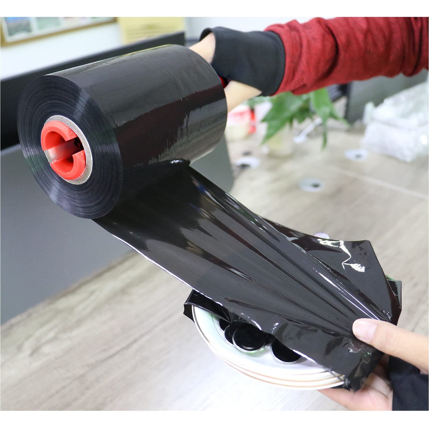 BOMEI PACK Mini Black Industrial Stretch Wrap Film 5" x 1000ft Roll with Handle, 80 Gauge Thick Cling Plastic Wrap for Moving, Pallet Wrap - Self Adhering Packaging Heavy Duty Shrink Film, 4 Pack