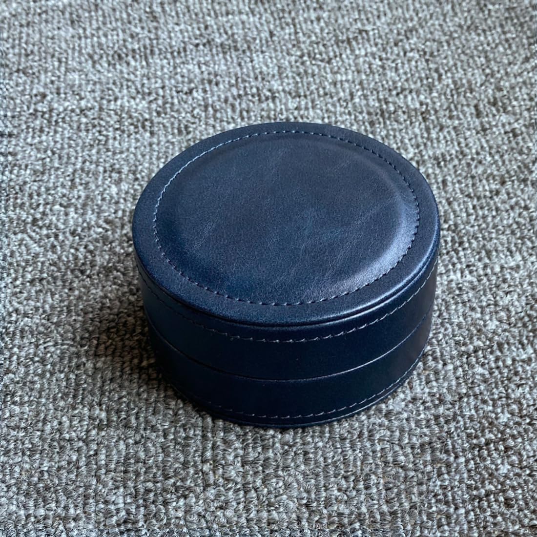 JaHui Lightweight and portable PU leather storage box suitable for wired earplugs and in ear headphone storage protective cover (blue)