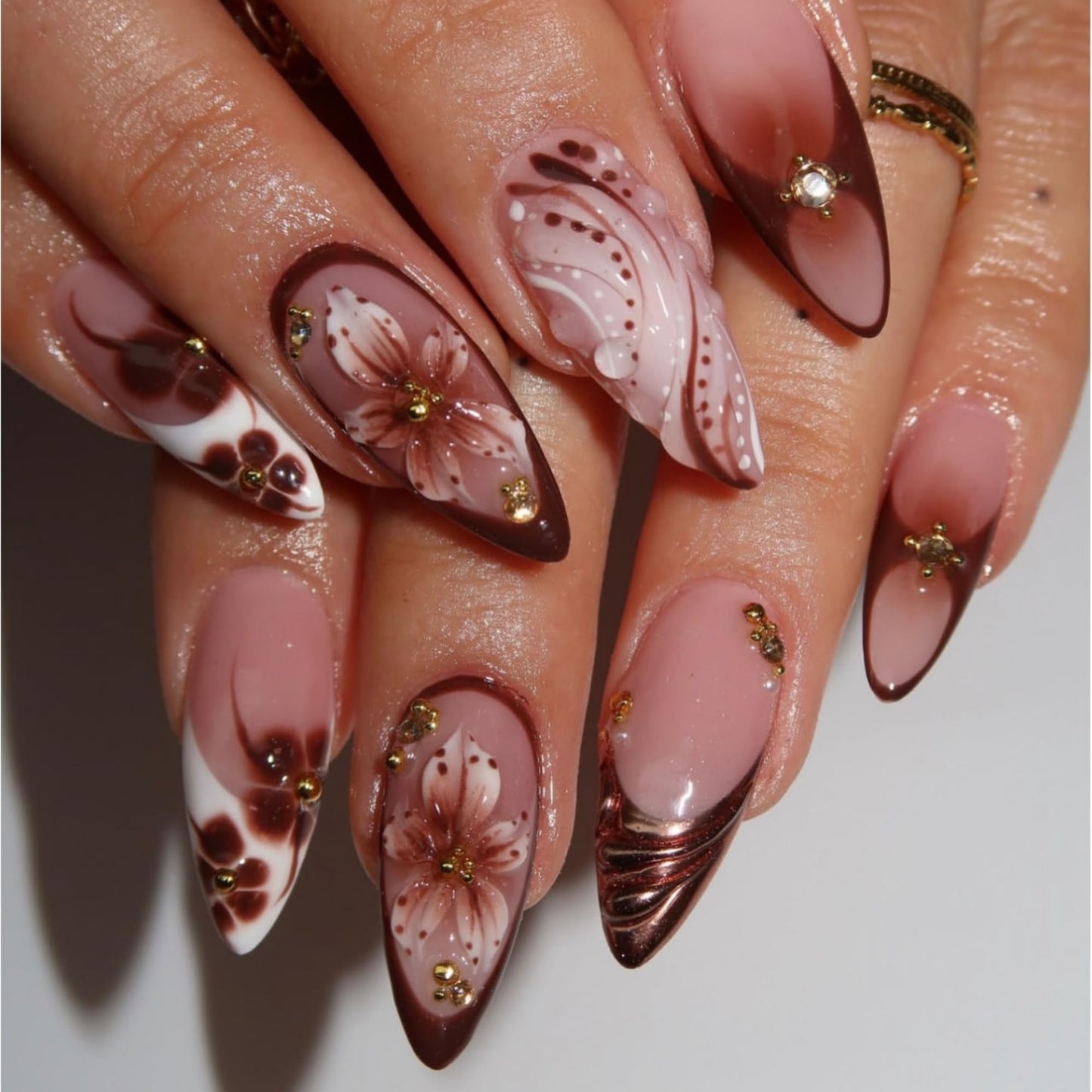 SEENEEY Almond Press on Nails Medium Fake Nails Brown Artificial Nail Floral Stick on Nail for Women 24pcs