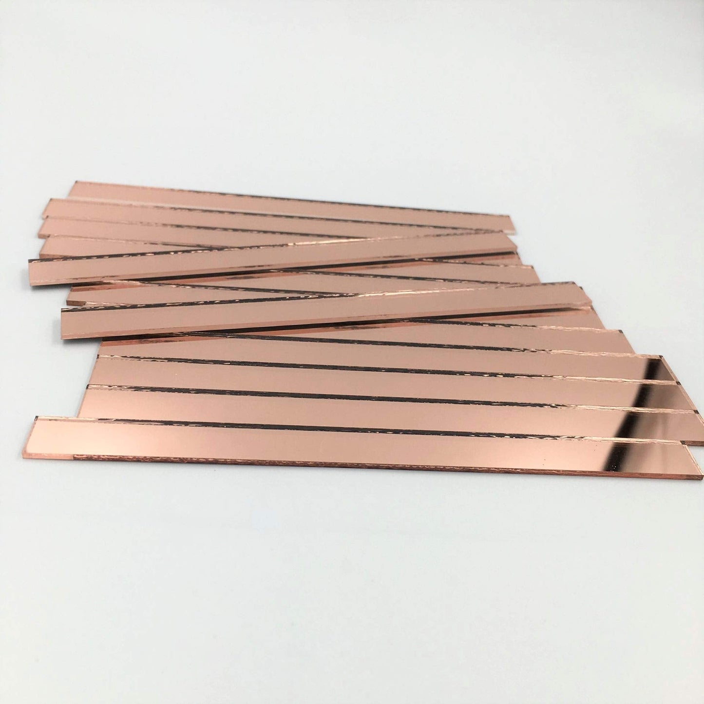 NUO RUI 3/8" x 5" Glass Mosaic Rectangles Rose Gold Mirror Mosaic Tiles (Pack of 50)