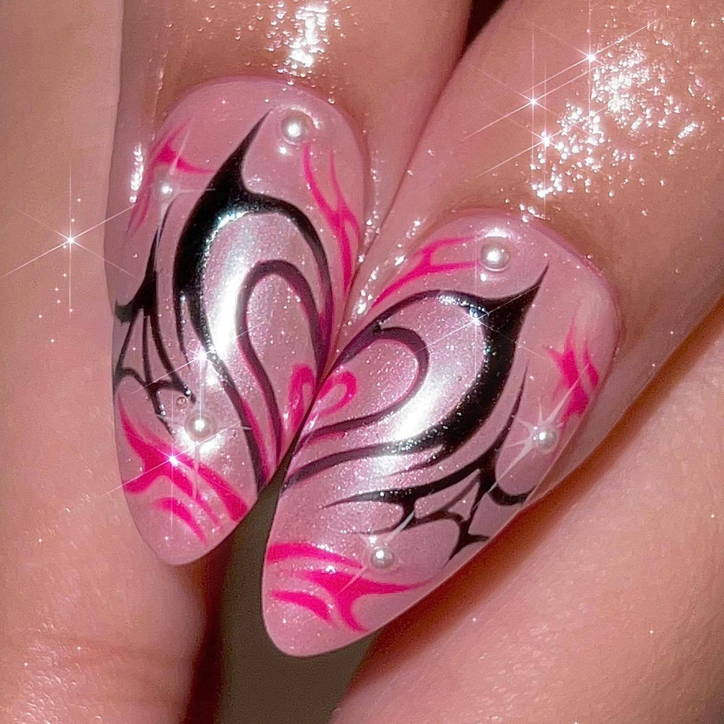 TBRZTR Press on Nails Medium Almond Shaped Love Heart Pearl Design Pink Smudge False Nail Full Cover Glossy Artificial Fingernails Stripes Stick on Nail Reusable Glue on Nails for Women 24Pcs