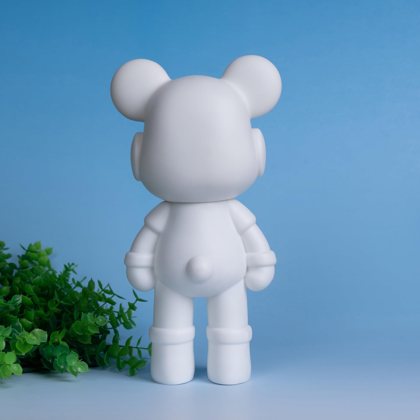 Coniuty Blank Mold, 9 inch Fluid Bear, DIY Figure Paint for Creative Home Decor Art