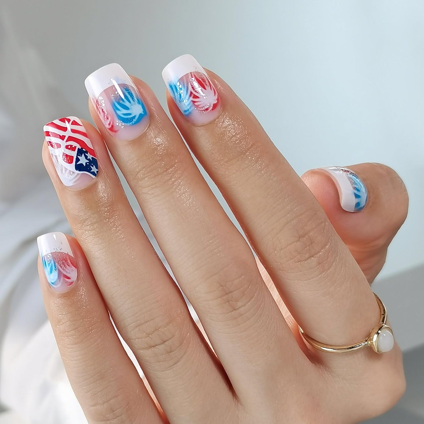 Curvlife Tip Press on Nails Acrylic Fake Nails with Design Full Cover False Nails for Women Reusable Nail Kit with Nail Glue Adhesive Tabs Nail File (AM, Short)