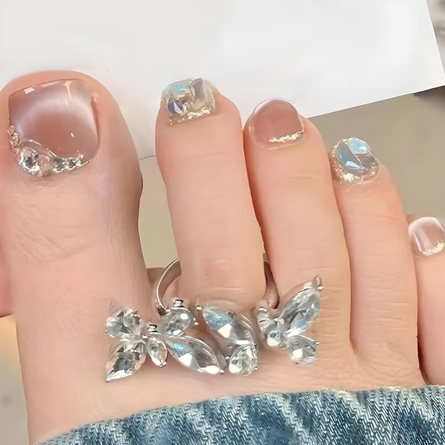 FIEONCIY Press on Toenails with Designs Acrylic Fake Nails for Toe Artificial False Nails with Charms Glue on Toe Nails for Spring Summer Stick on Toenails for Women Girls(JMZ050)