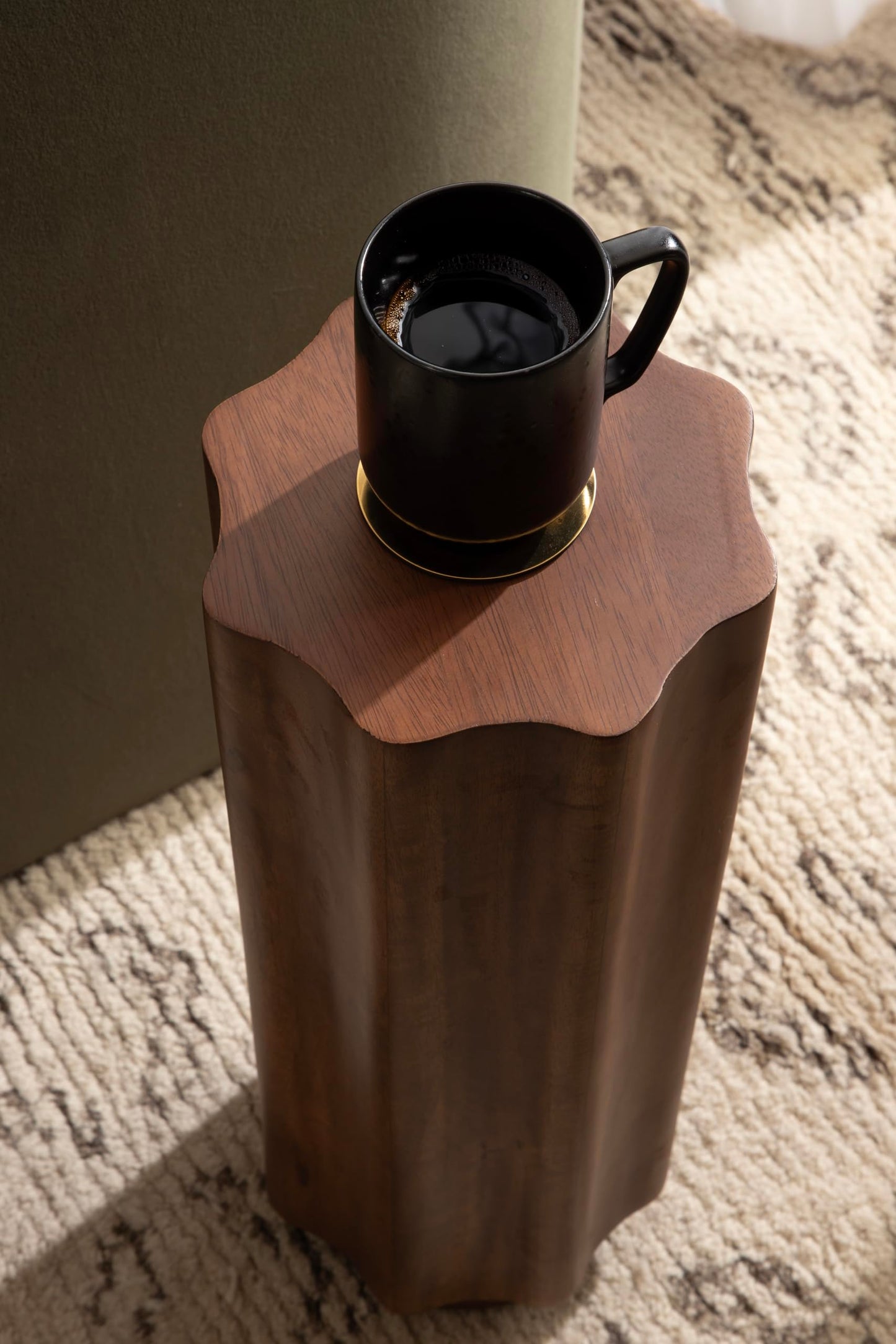 Kate and Laurel Pandey Modern Mango Wood Wavy Drink Table, 9 x 9 x 22, Walnut Brown, Curvy Mini Table for Use as a Pedestal Plant Stand Indoors or as a Small Nightstand Option