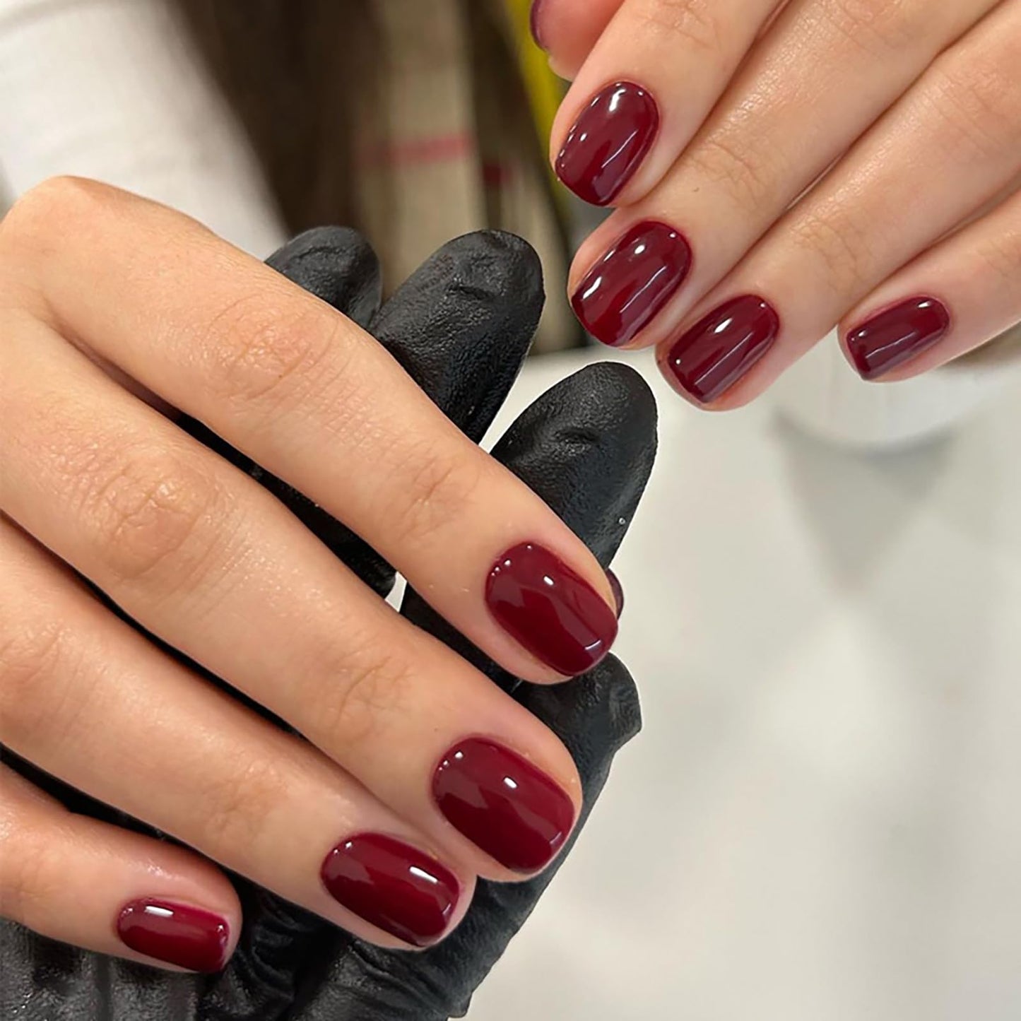 Short Square Press on Nails Burgundy Fake Nails Press ons Acrylic Nails False Glossy Full Cover Artificial Stick on Nails for Women Girls 24 Pcs