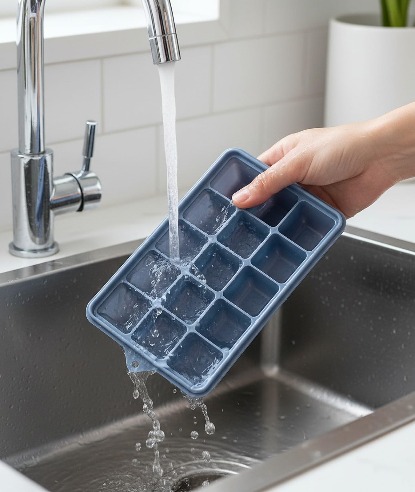 ARTLEO Silicone Ice Cube Tray with Lid and Bin, Easy Release Silicone Ice Cube Trays and Ice container for Freezer with No-Spill Lid, Nice Ice Trays for Coffee,Cocktail, Whiskey.2 Pack