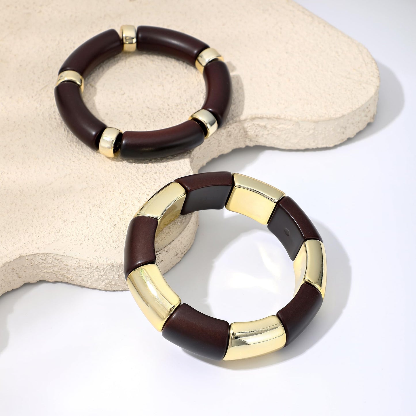 GOOJIDS Simple Beaded Gold Plated Bangles Bracelet Chunky Bamboo Tube Curved Stacking Clear Acrylic Colorful Beads Stretchable Gold Plated Bracelets Set For Women (T-Dark Brown 2 set)