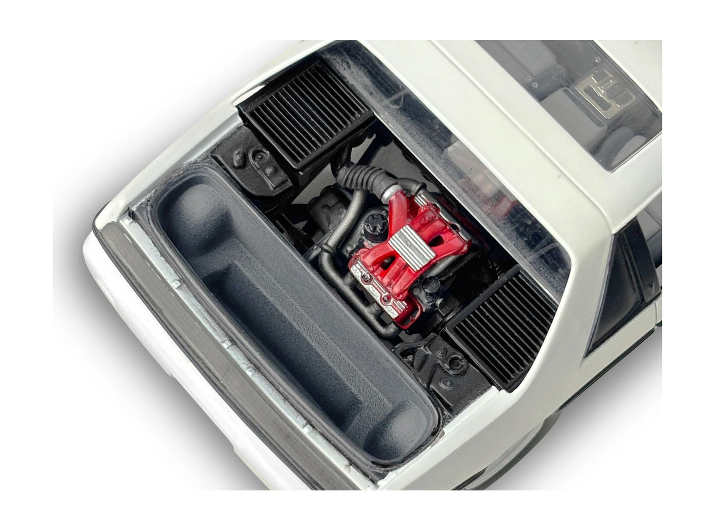 Revell 14573 1985 Pontiac Fiero GT 1:24 Scale 79-Piece Skill Level 4 Model Building Kit