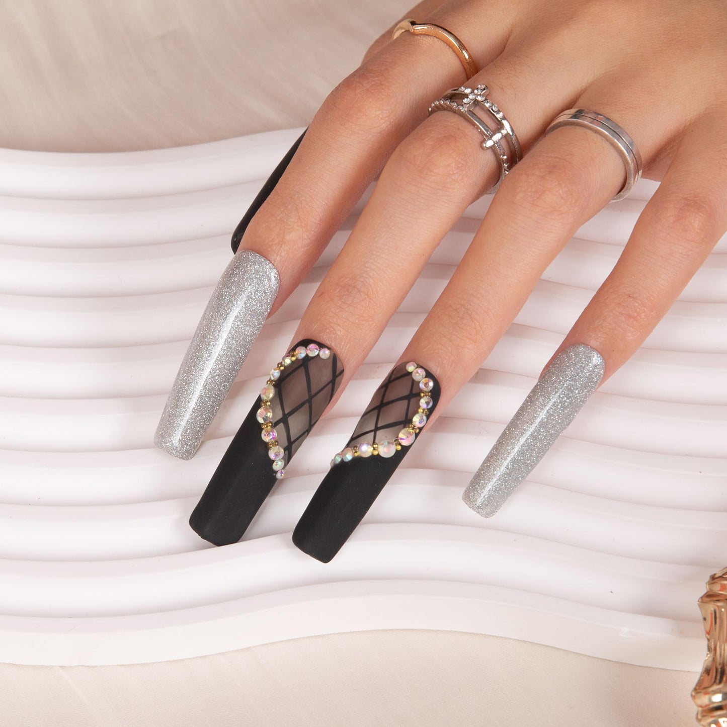 LOVFUL Press on Nails Black Lace| Handmade with Full Covered Crystals| Reusable Fake Nails| Square Mid length 1.7in| H114-S