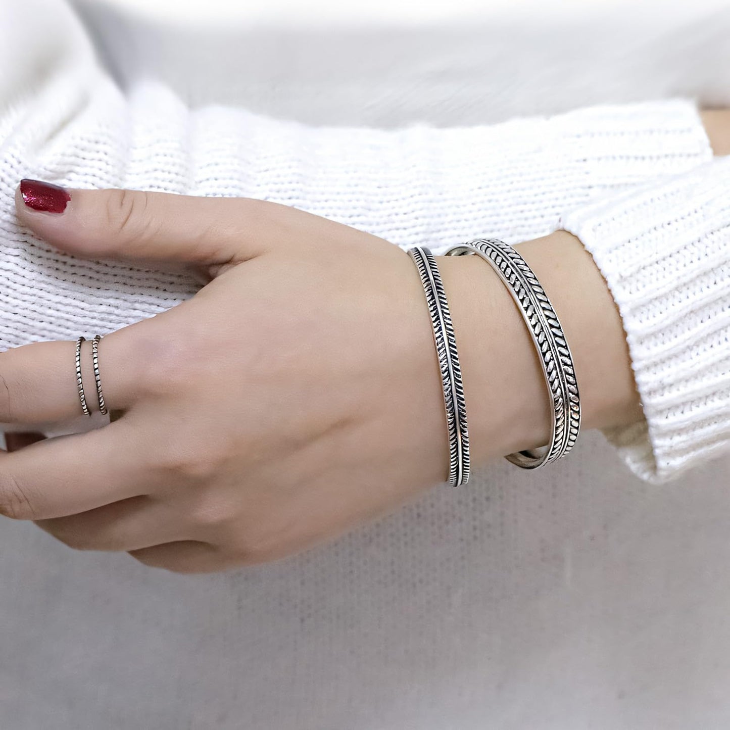 Handmade 925 Sterling Silver Cuff Bangle Bracelet for Men &Women Boho Classical Engraved Leaf Open Adjustable Bracelet Silver Statement Stackable Bangles Minimalist Wristband Cuffs Gifts for Him