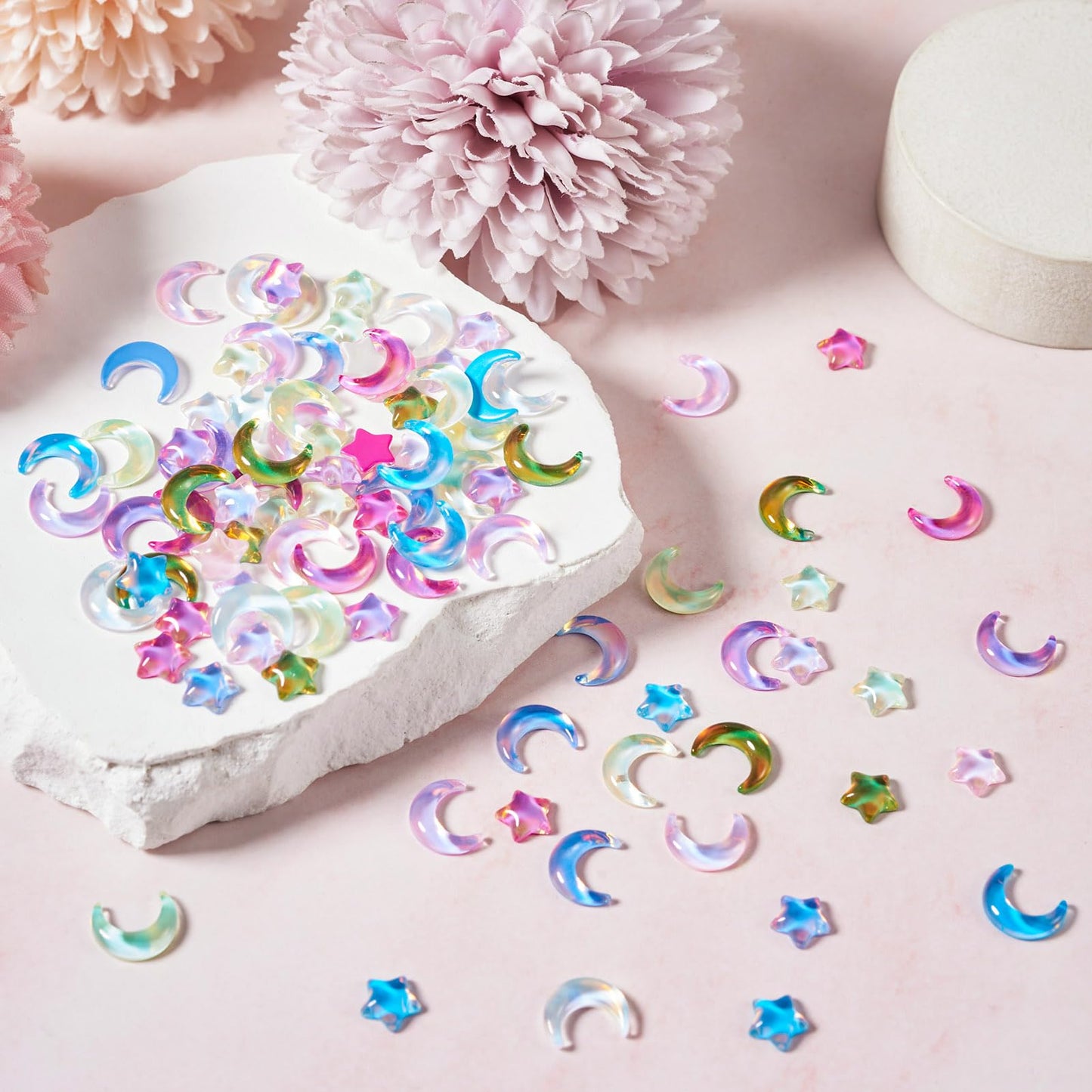 Boutigem 160Pcs Glass Cabochon Crescent Moon Star Crystal Gem Cabochon Accessories 7-11mm 20 Styles for Nail Art Phone Case Mirror Decoration Jewelry Making