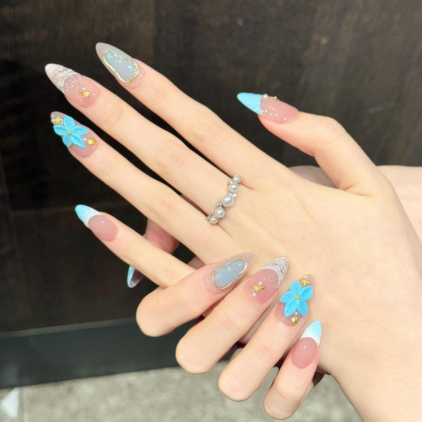 10 Pcs Handmade Press on Nails Medium Almond Fake Nails with Blue 3D Flower Design French Tip Acrylic False Nails Pink Medium Almond Press Ons Nails M Size for Women Beach Manicure