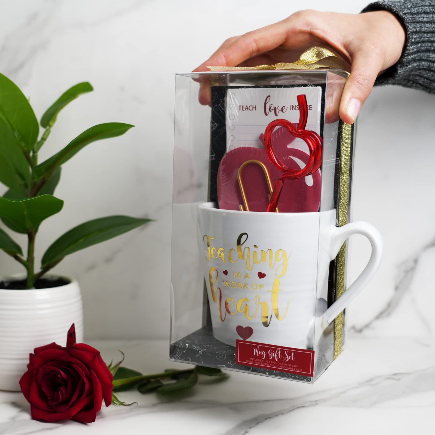VOTUM Teacher Appreciation Gift for Women or Men - Bundle Includes Mug, Writing Pad, Apple-Shaped Pen and Sticky Notes, Jumbo Gold Paper Clip - Heart Coffee Cup - Teacher Appreciation Week Thank You