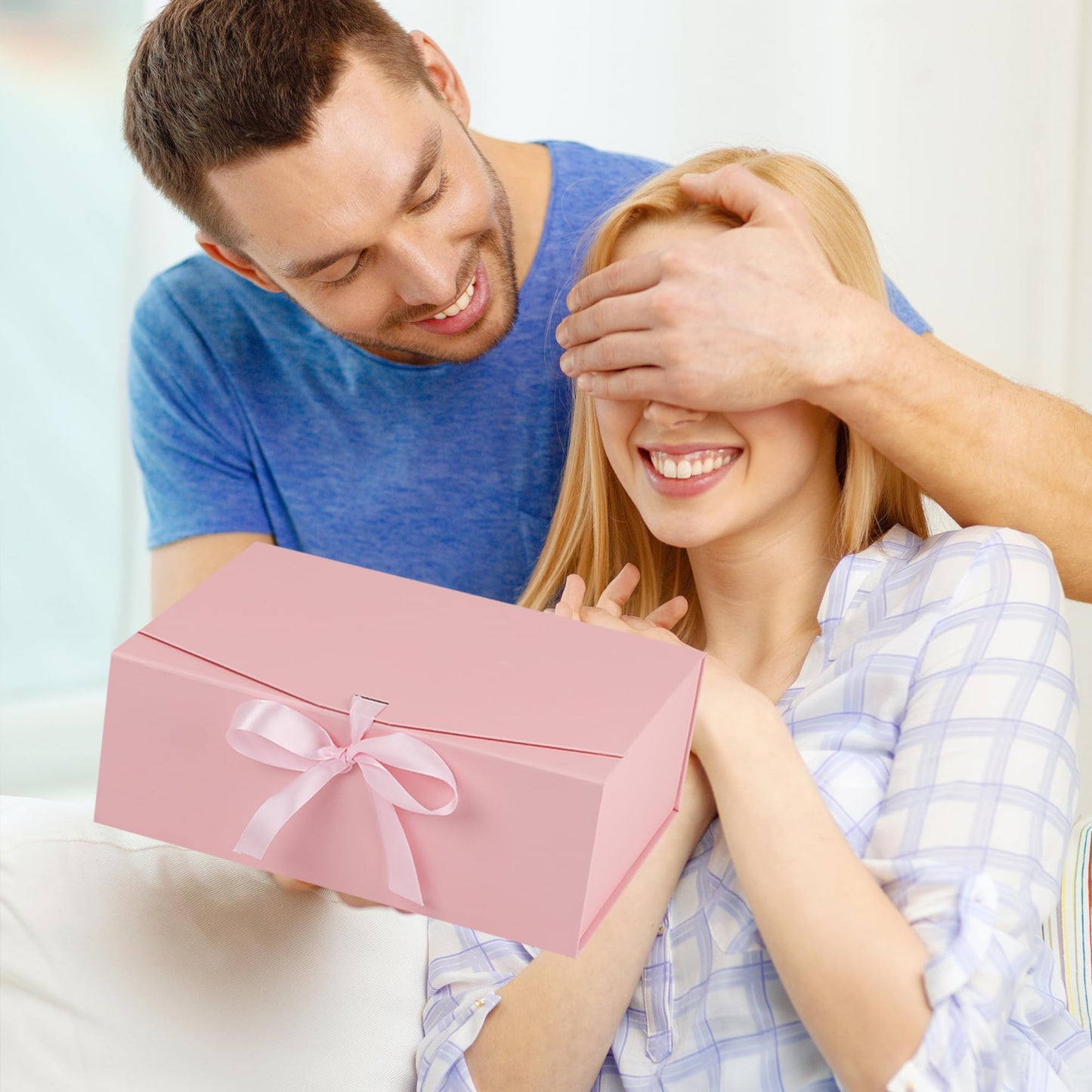 STOBOCTER Gift Box,13.5x10x5 Gift Boxes with Lids for Presents,Pink Magnetic Gift Box for Wrapping,Birthday, Wedding, Bridesmaid Proposal, Christmas,Includes Ribbon,Card