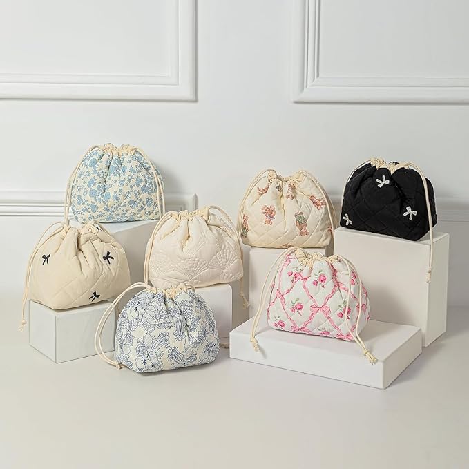 3Pcs Aesthetic Cotton Quilted Drawstring Makeup Bag Set, Cute Flowers Makeup Pouch for Girls and Women, Coquette Travel Organized Cosmetic Bags for Purse, Toiletry Bag (07Blue Flower)