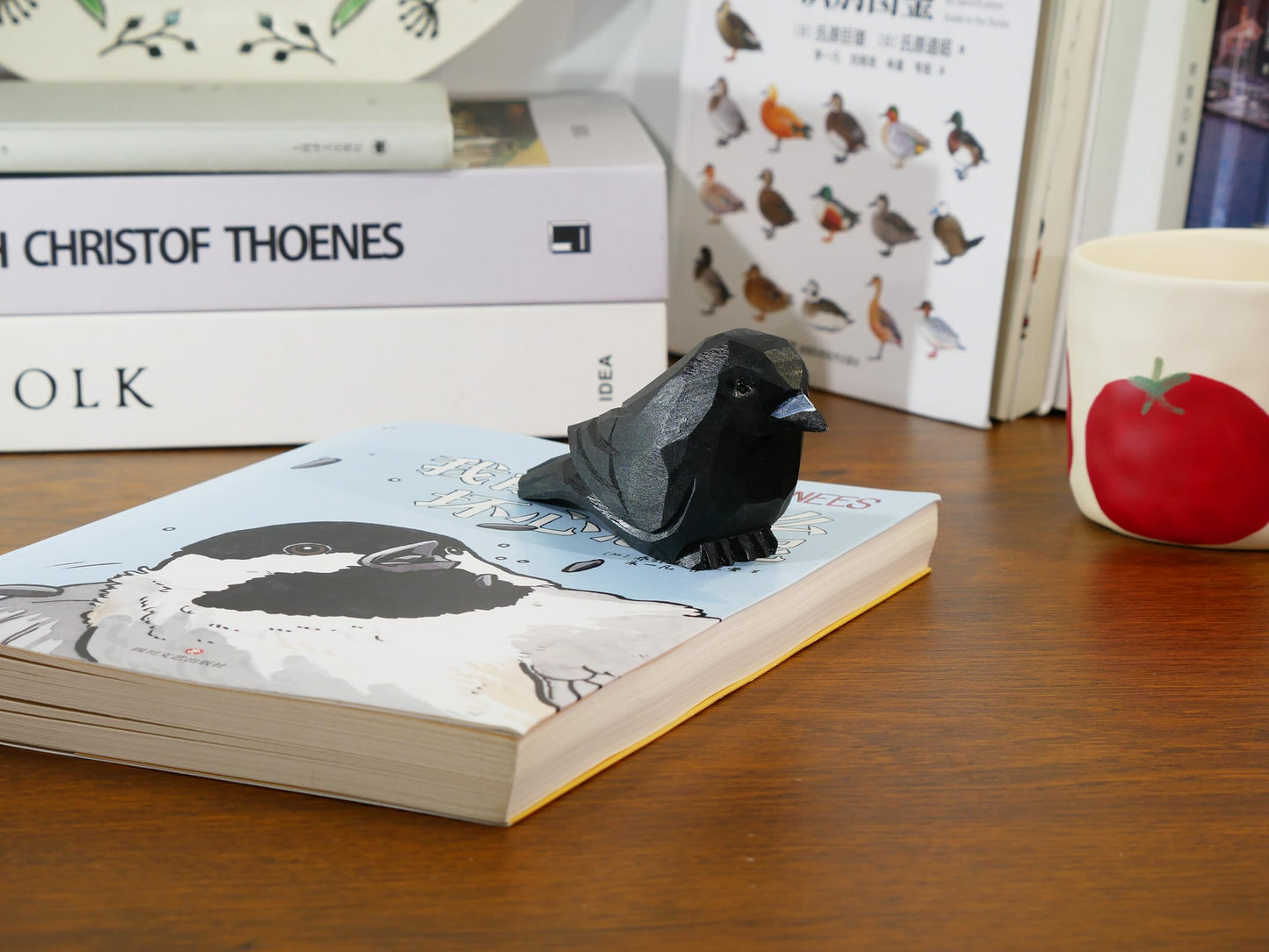 DinNingNing Wood Crow Figurine Black Raven Decor Small Animal Statues Carving Sculpture Ornament Bird Gifts