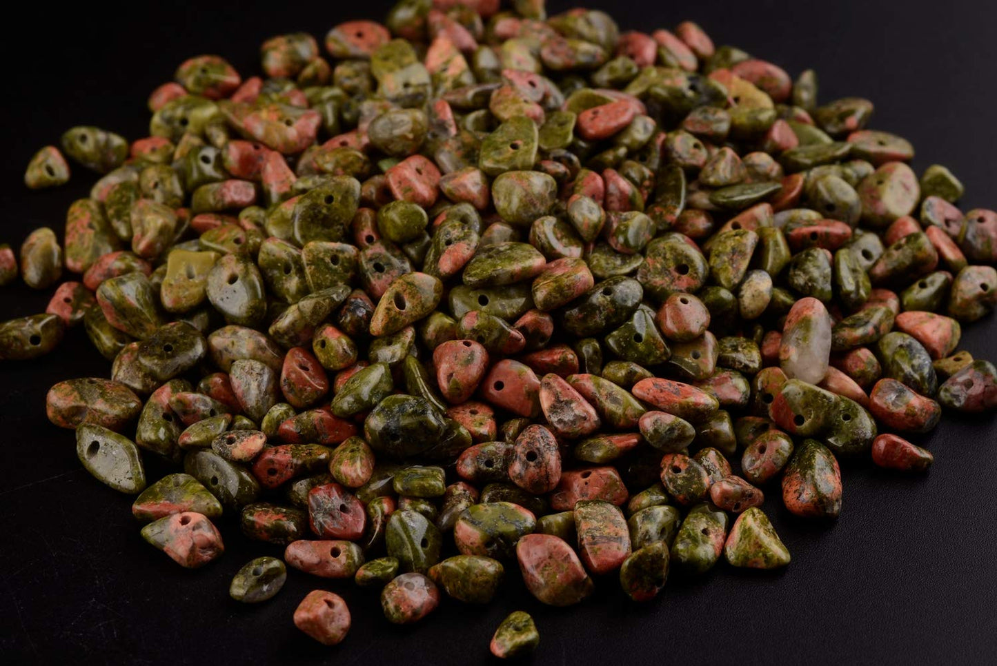 Natural Chip Stone Beads Unakite 5-8mm About 400 Pieces Irregular Gemstones Healing Crystal Loose Rocks Bead Hole Drilled DIY for Bracelet Jewelry Making Crafting (5-8mm, Unakite)