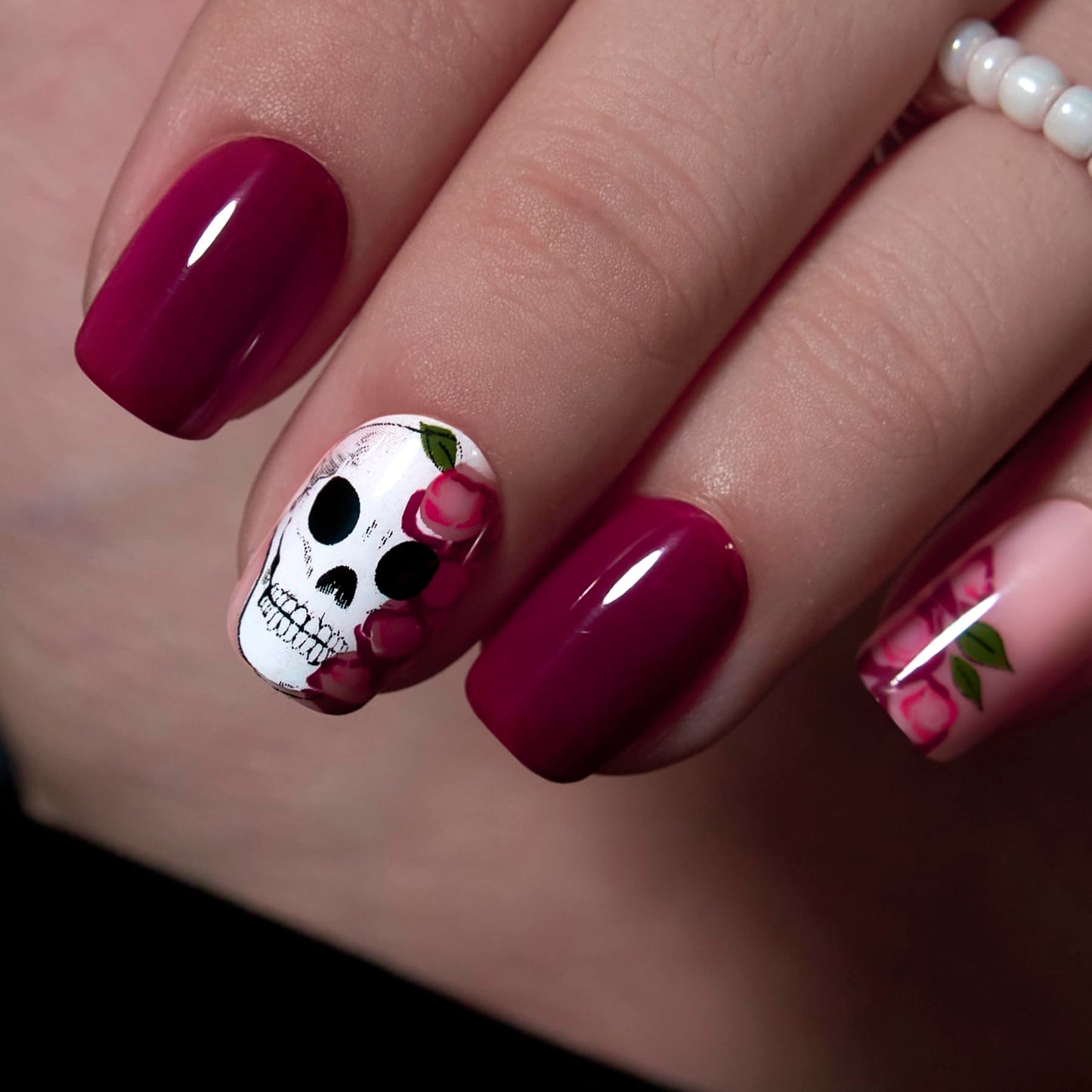 Curvlife Press on Nails Acrylic Fake Nails with Short Square Red skull Design Full Cover False Nails Reusable Nail Kit with Nail Glue Adhesive Tabs Glue on Nails