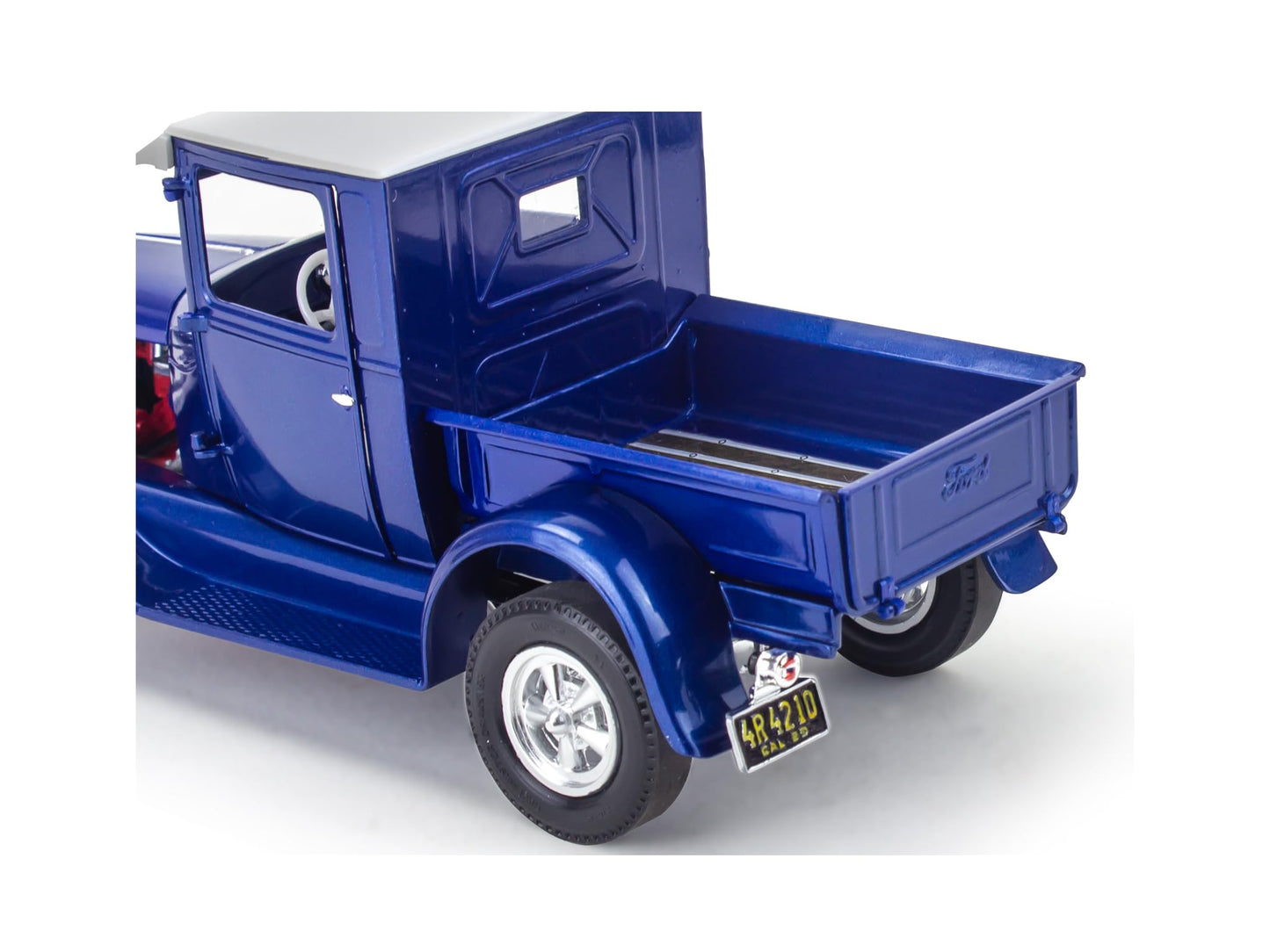 Revell 14565 1929 Ford Model A Hot Rod Pickup with California Street Chopper 1:25 Scale 205-Piece Skill Level 5 Model Building Kit