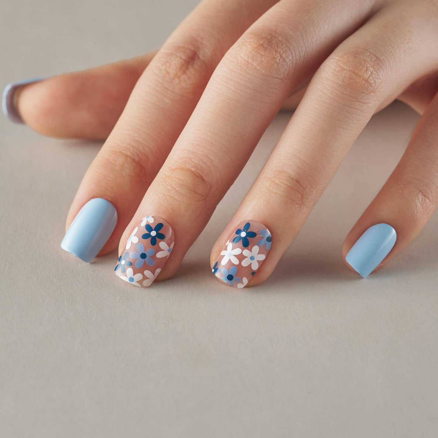 Curvlife Press On Nails Acrylic False Nails Kit with Glue, File & Adhesive Tabs - Azure Blue Flower, 30pcs