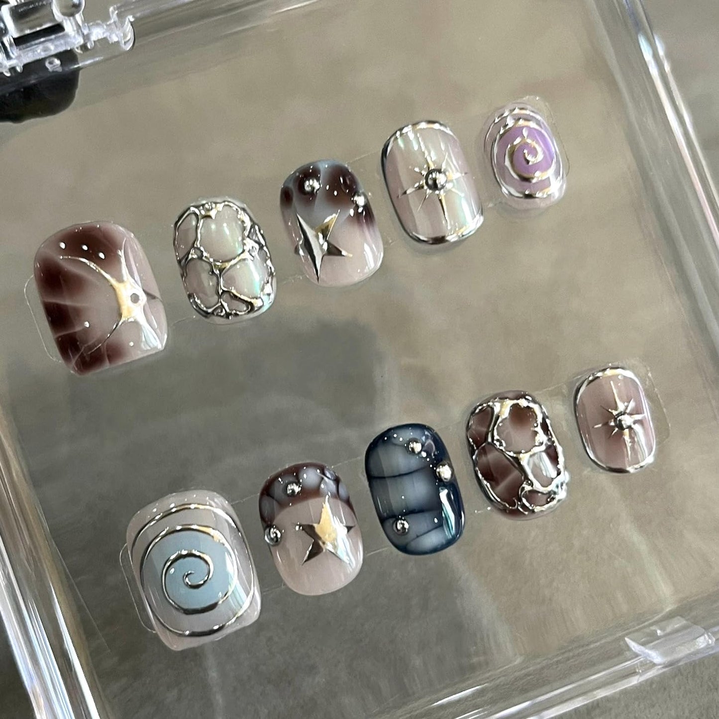 24Pcs Y2K Sweet Press on Nails Short Square Fake Nails Silver Irregular Designs French Nails Tip Stick on Nails Full Cover Artificial Glue on Nails Rhinestones Nail for Women DIY Punk Manicure